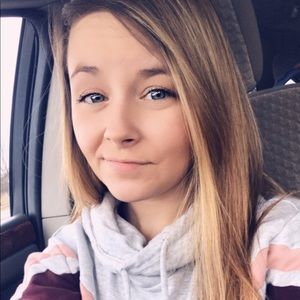 Meet your Posher, Katie